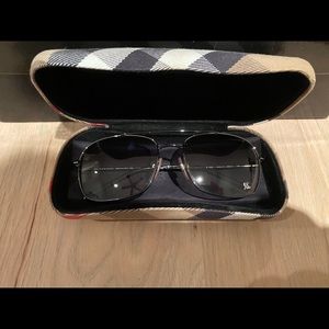 Burberry gunmetal aviator sunglasses